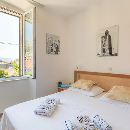Double Lukre With View Guest house