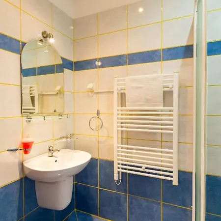 게스트하우스 Double Lukre With View